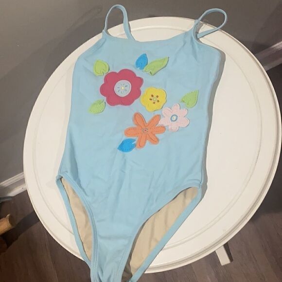 Girls one piece, flower swimsuit. Girls S. Only worn once for a pageant. - Picture 2 of 5